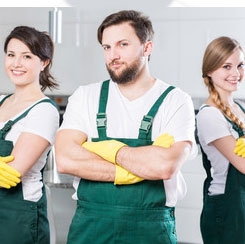 Addetto alla Pulizia degli Aeromobili